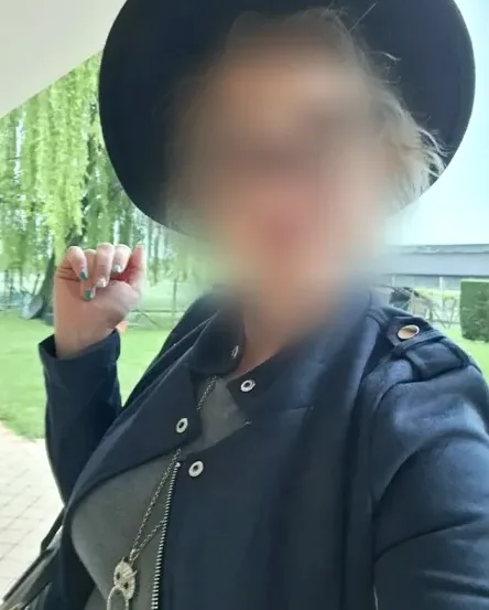 Bianca, 33