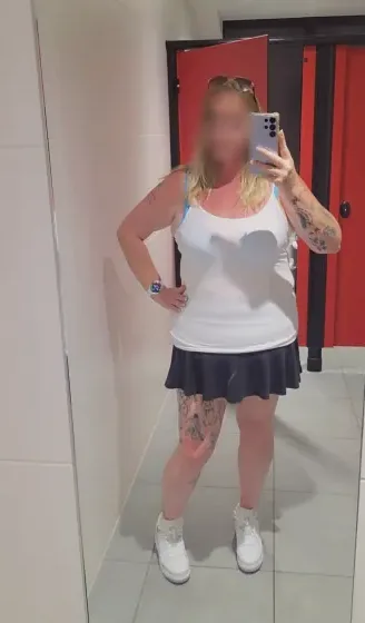 Carina, 39