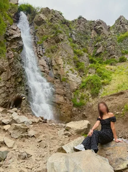 Esra, 34