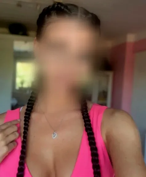 Esra, 29