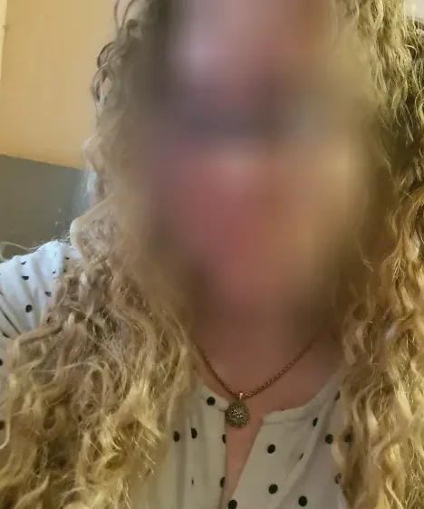Jana, 26
