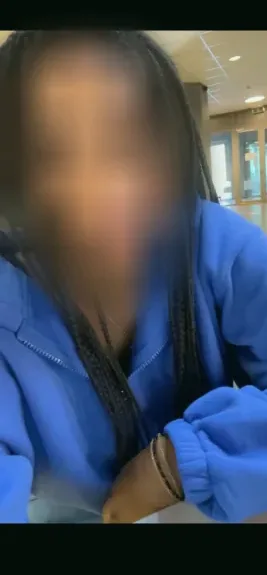 Jasmin, 30