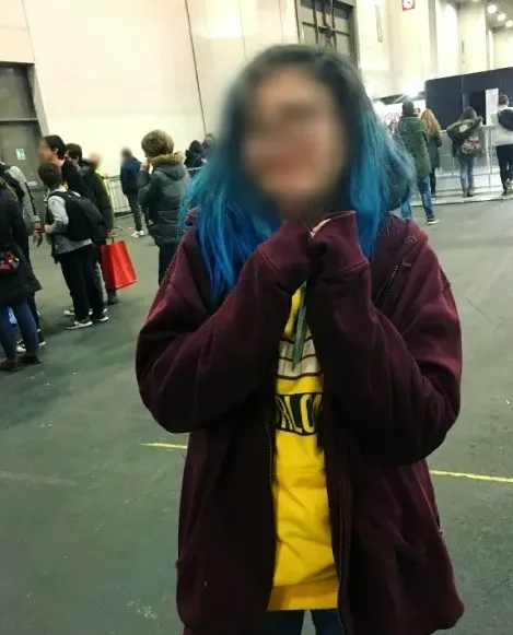 Julia, 20