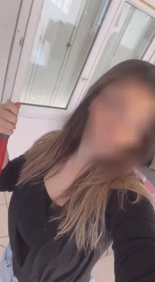 Lena, 20