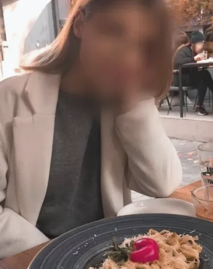 Leyla, 37