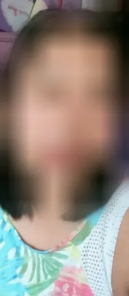 Nicole, 37