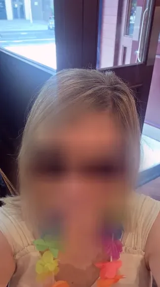 Yvonne, 38